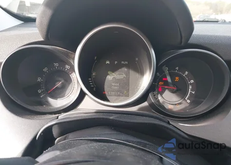 2016 Fiat 500X Trekking Plus z USA, uszkodzony, nr VIN ZFBCFYET4GP378064